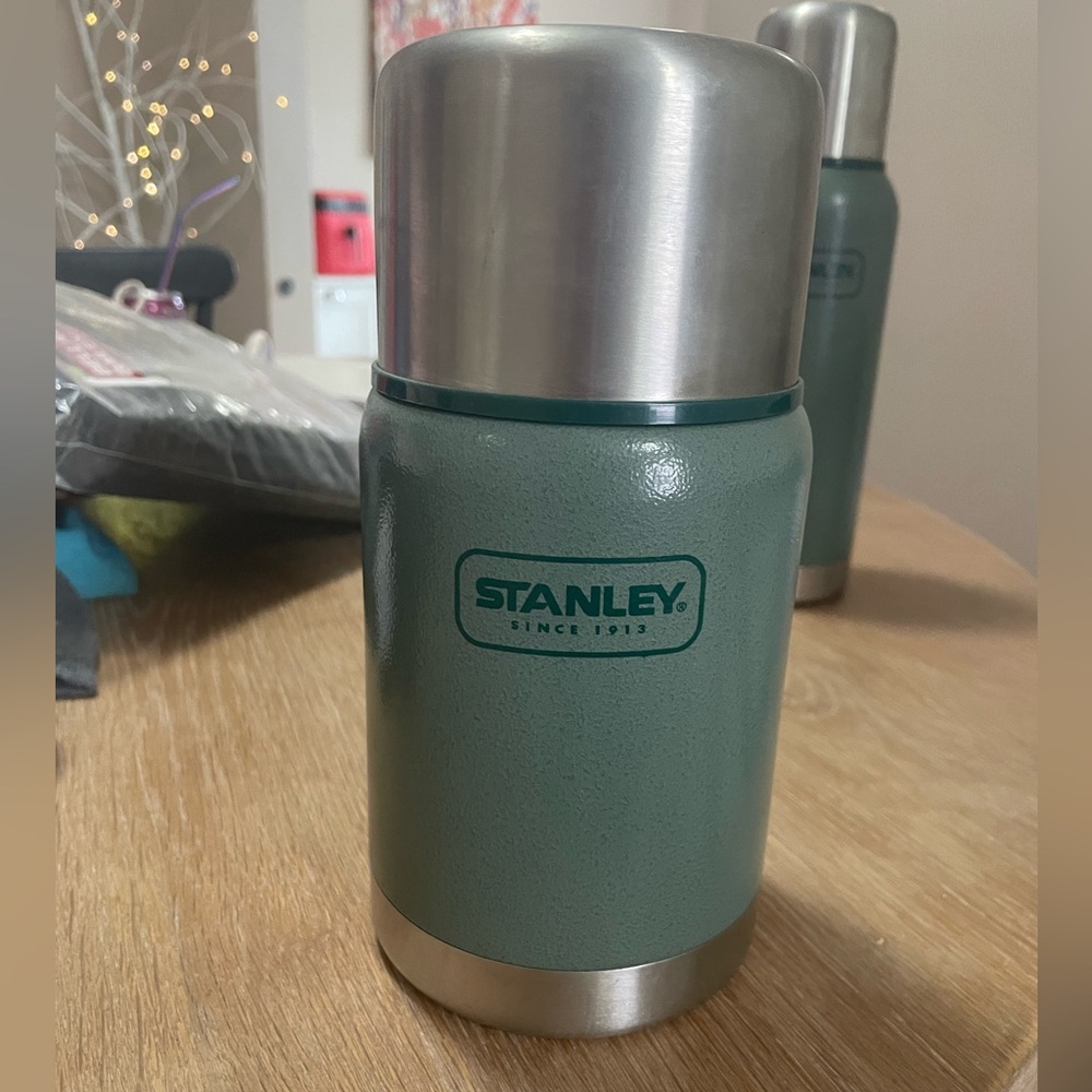 24oz Stanley Container